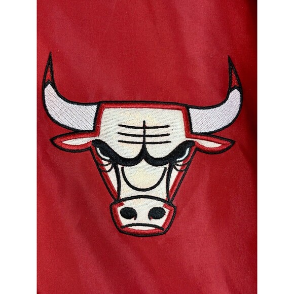 Vintage CHICAGO BULLS  2XL Reversible Red / Black Snap Up NBA JH Design Jacket - Picture 7 of 14